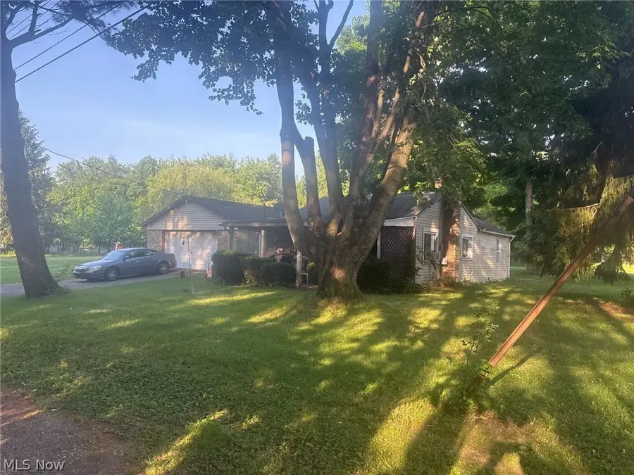 5144 Ford Street, Louisville, OH 44641 - #2