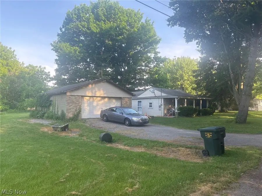 5144 Ford Street, Louisville, OH 44641 - #3