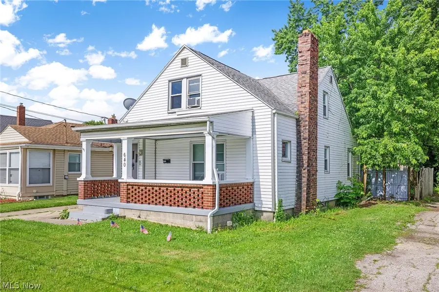 640 Seiberling Street, Akron, OH 44306 - #2