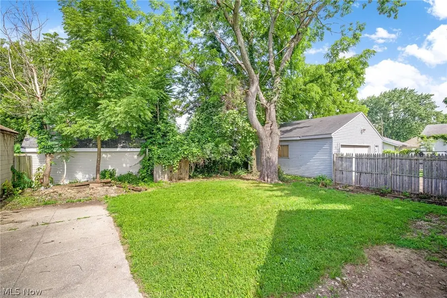 640 Seiberling Street, Akron, OH 44306 - #3