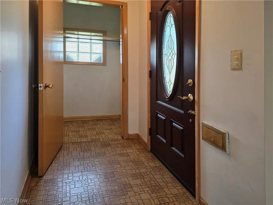 5659 Pinnacle Park Drive, Seven Hills, OH 44131 - #3