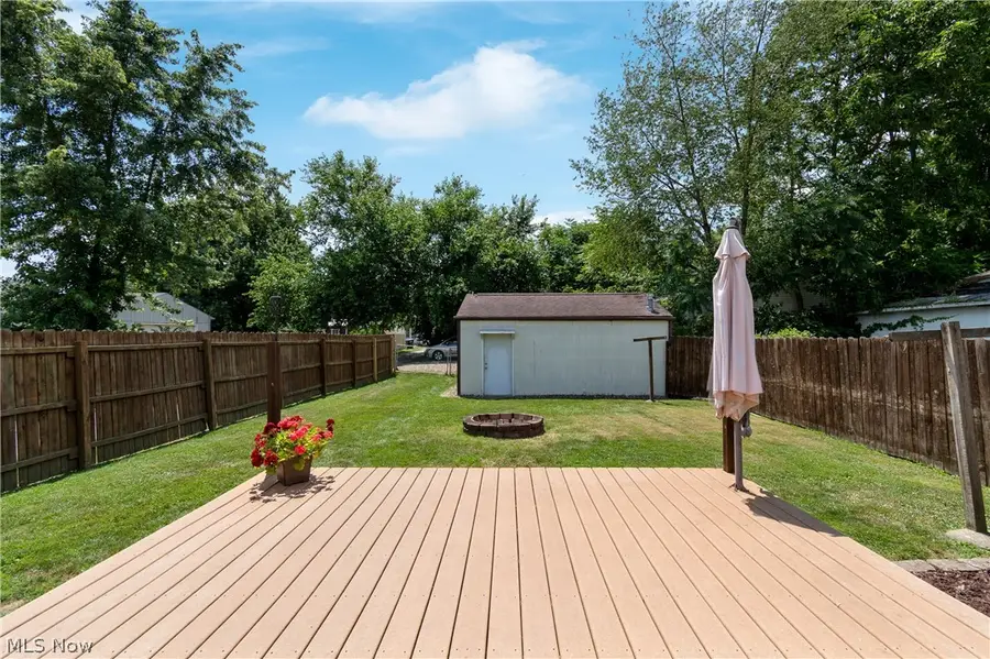 105 8th Sw Street, Massillon, OH 44647 - #3
