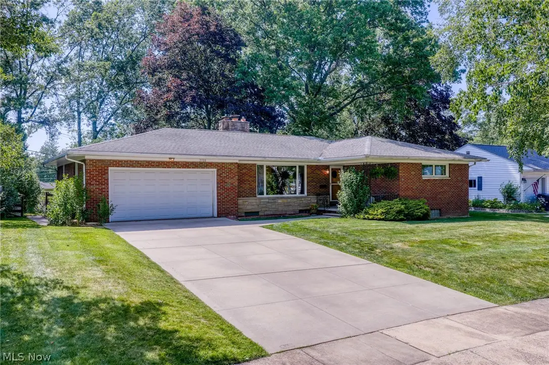 2588 17th Street, Cuyahoga Falls, OH 44223 - #1