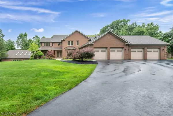 7282 Pinehill Road, Concord Twp, OH 44077