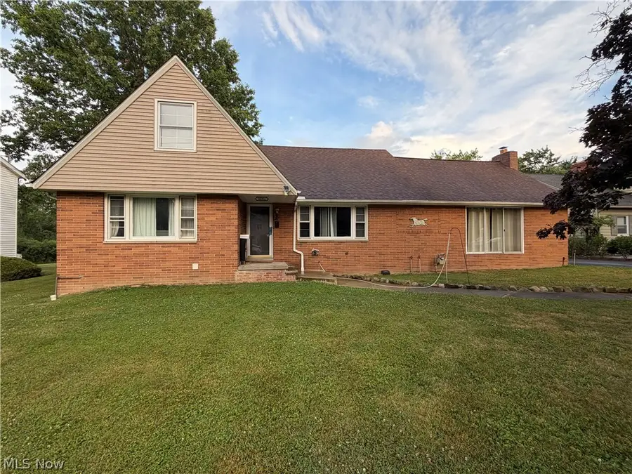 26314 N Woodland Road, Beachwood, OH 44122 - #2