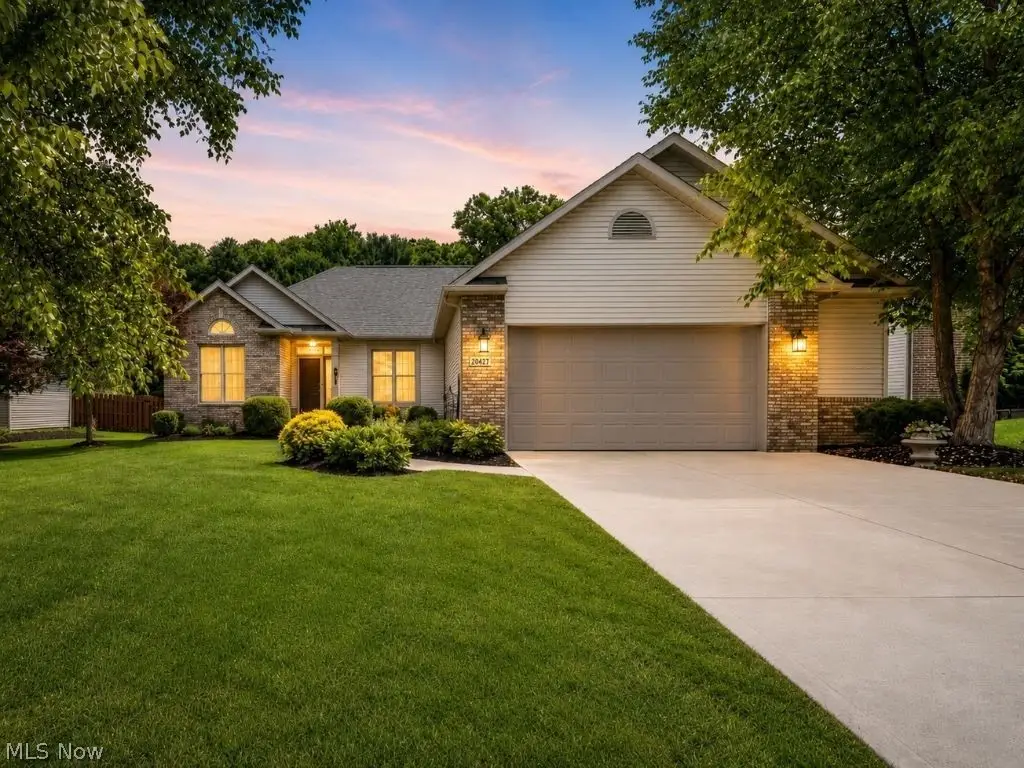 20427 Scotch Pine Way, Strongsville, OH 44149 - #1