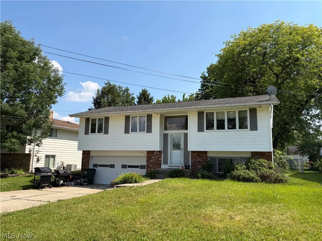 276 Kennedy Boulevard, Northfield, OH 44067 - #1