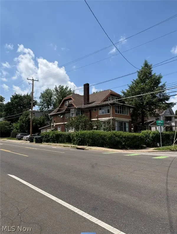 260 Oakdale Avenue, Akron, OH 44302