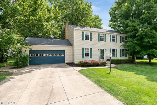 2329 Oak Point Drive, Akron, OH 44321