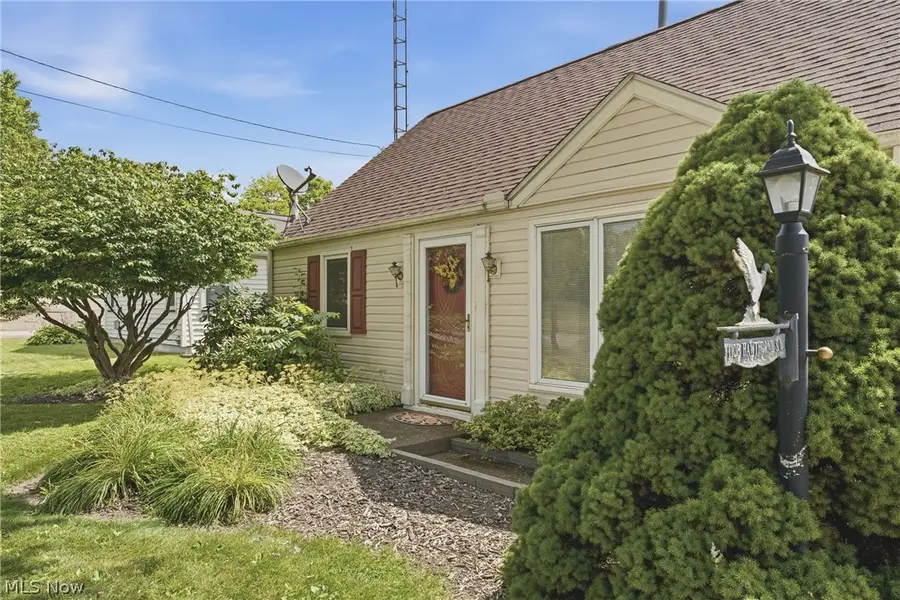 1108 Hawthorne Sw Avenue, Canton, OH 44710 - #2