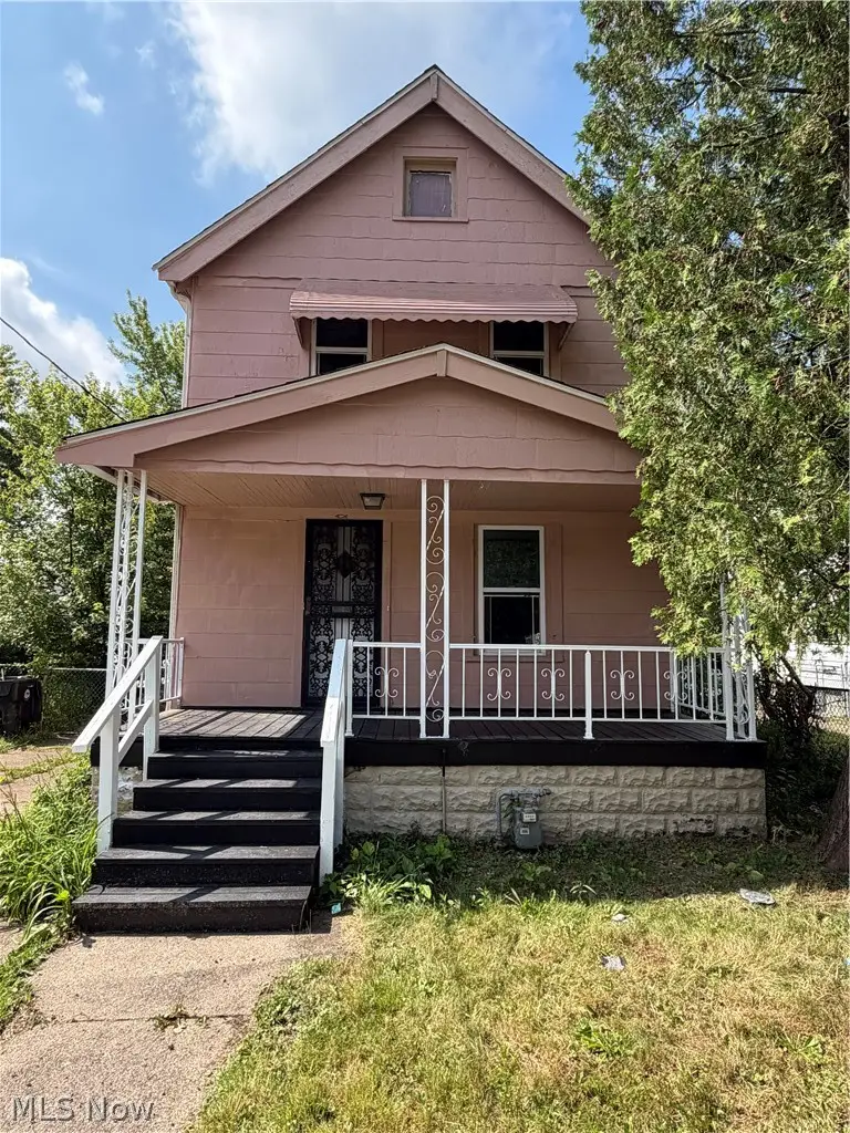 13302 Durkee Avenue, Cleveland, OH 44105 - #1