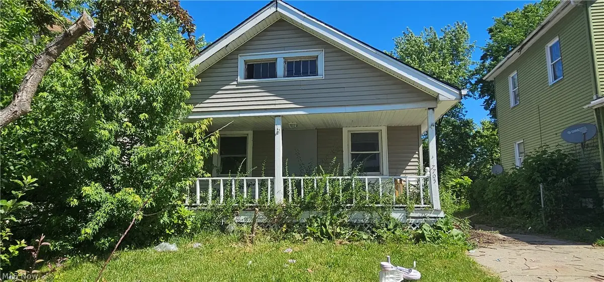 7705 New York Avenue, Cleveland, OH 44105 - #1