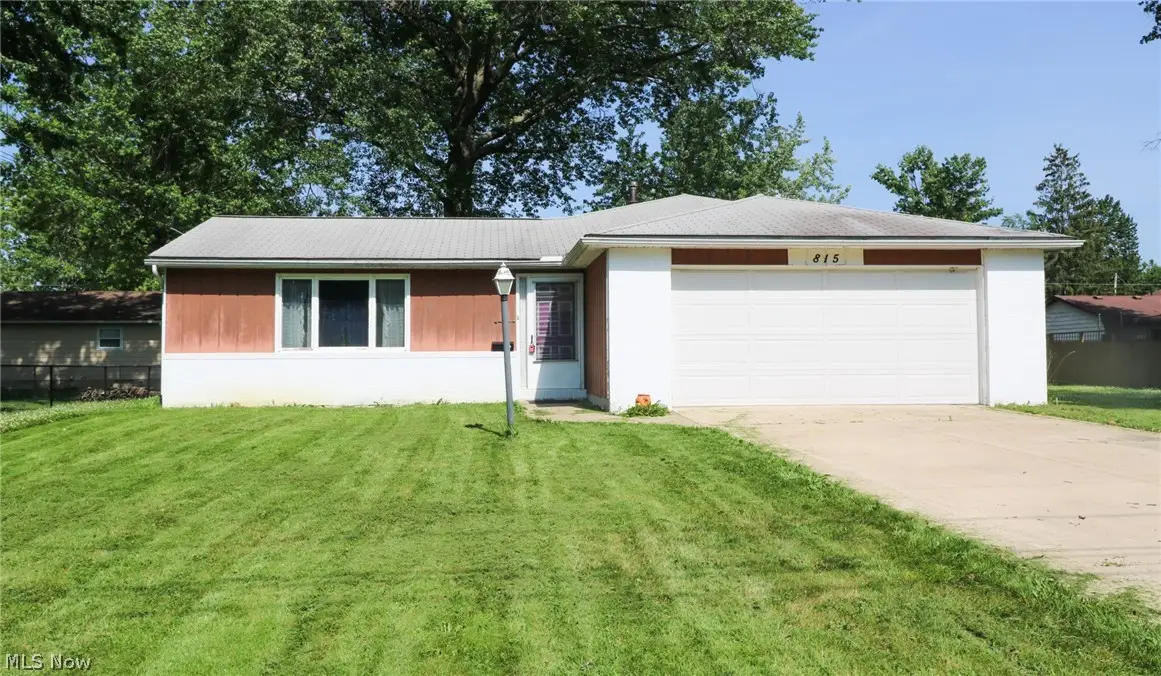 815 W Shore Blvd, Sheffield Lake, OH 44054 - #1