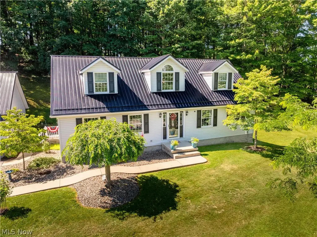 270 Salineville Ne Road, Carrollton, OH 44615 - #1