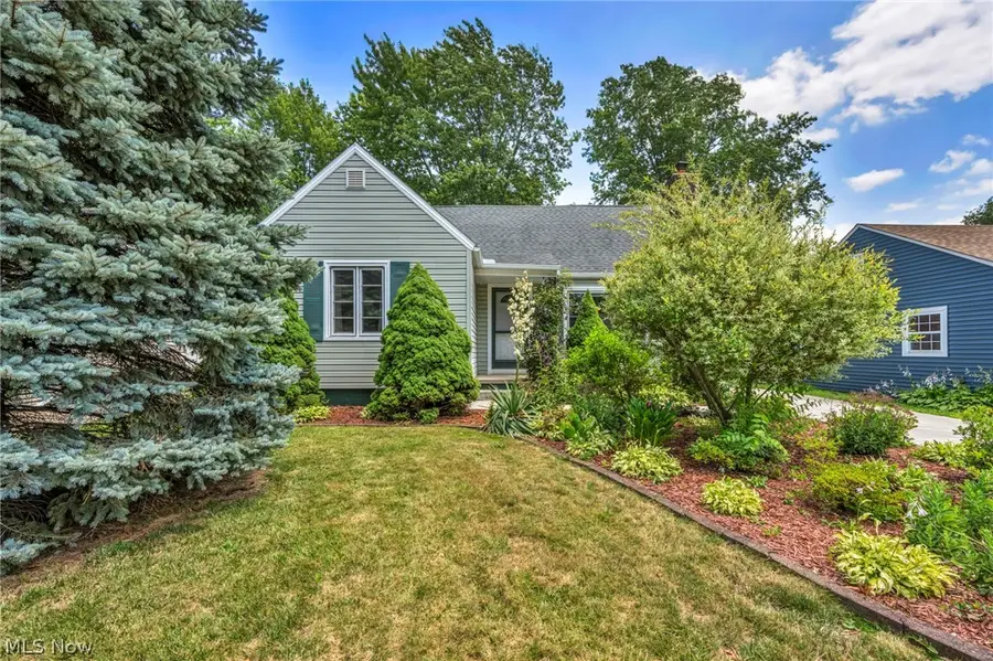 375 Olive Street, Elyria, OH 44035 - #3