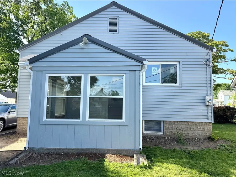 757 Elm Street, Coshocton, OH 43812 - #2