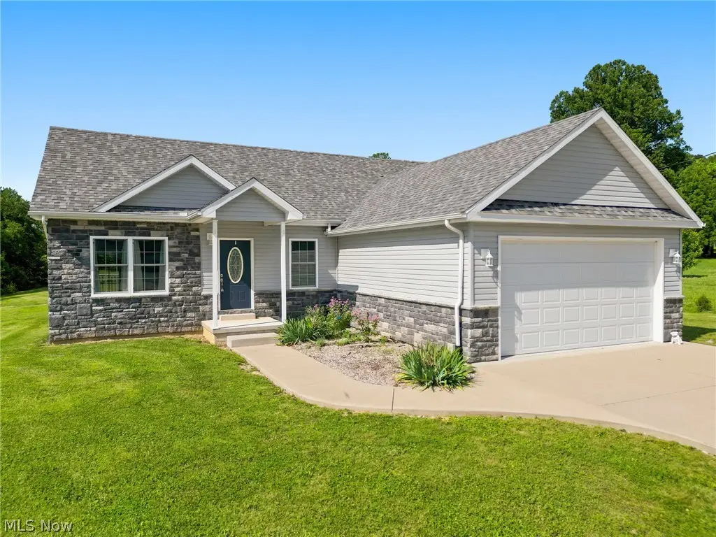 12180 Township Rd 8 Ne, Crooksville, OH 43731 - #1