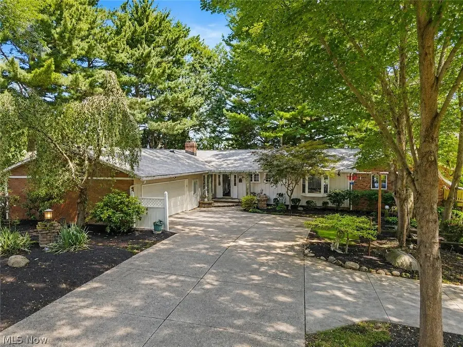671 S Sheraton Drive, Akron, OH 44319 - #2