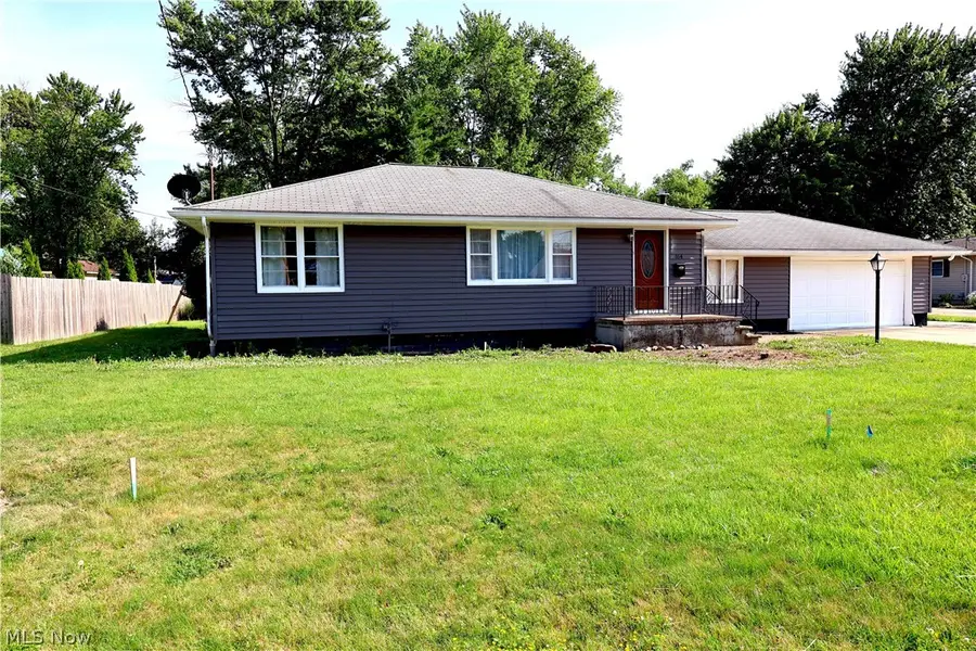 164 Sipple Avenue, Amherst, OH 44001 - #2
