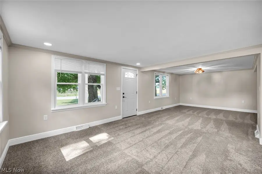 2721 E River Road, Newton Falls, OH 44444 - #3