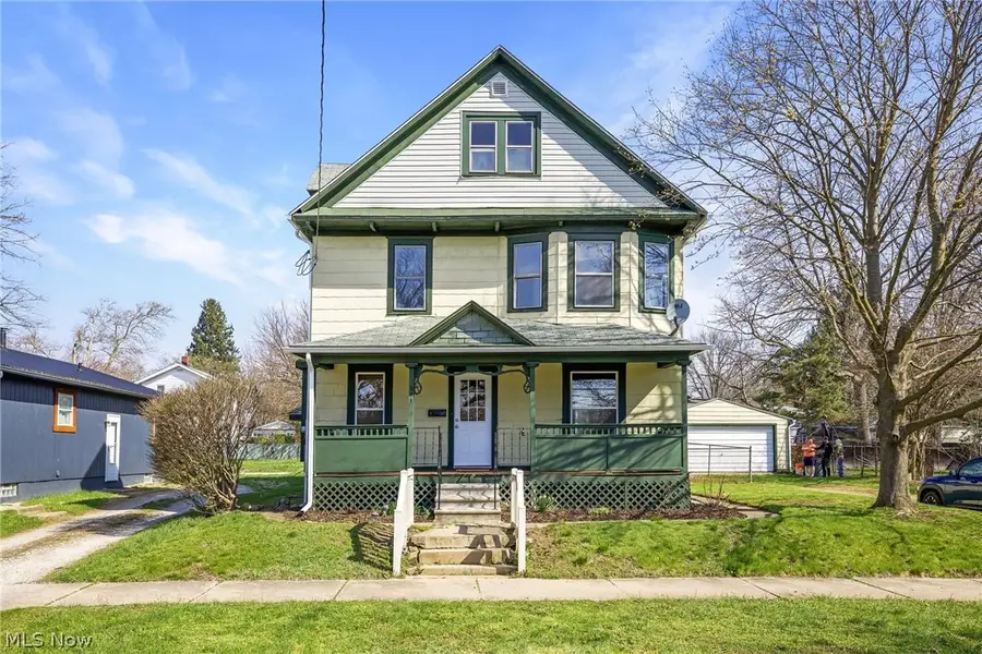 941 Carnegie Avenue, Akron, OH 44314 - #2