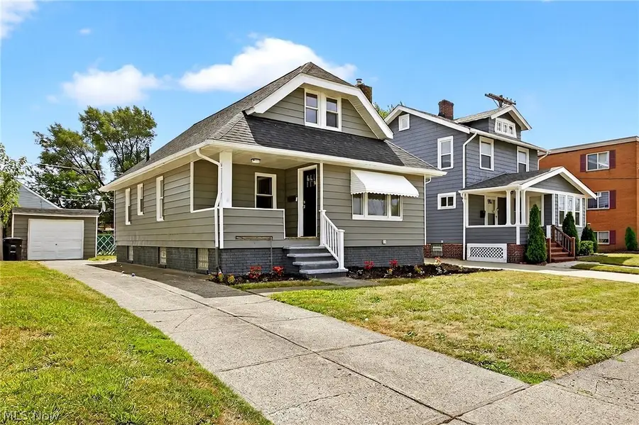 3615 W 147th Street, Cleveland, OH 44111 - #3