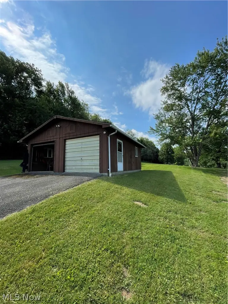 47647 Lyman Drive, East Liverpool, OH 43920 - #2