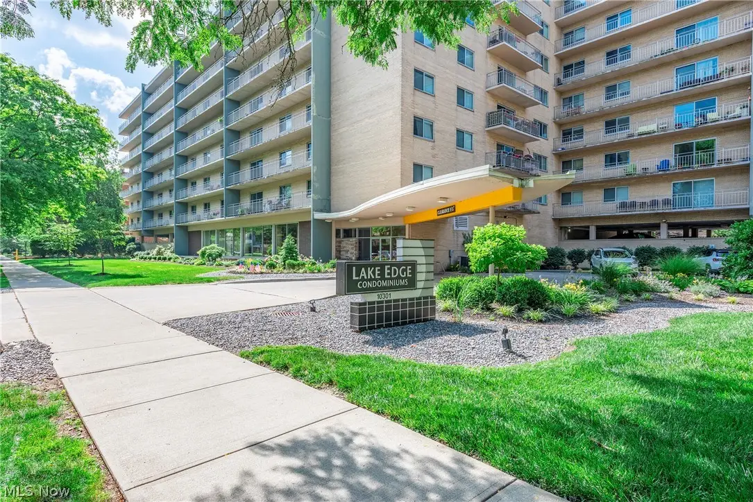 10301 Lake Avenue #420, Cleveland, OH 44102 - #1