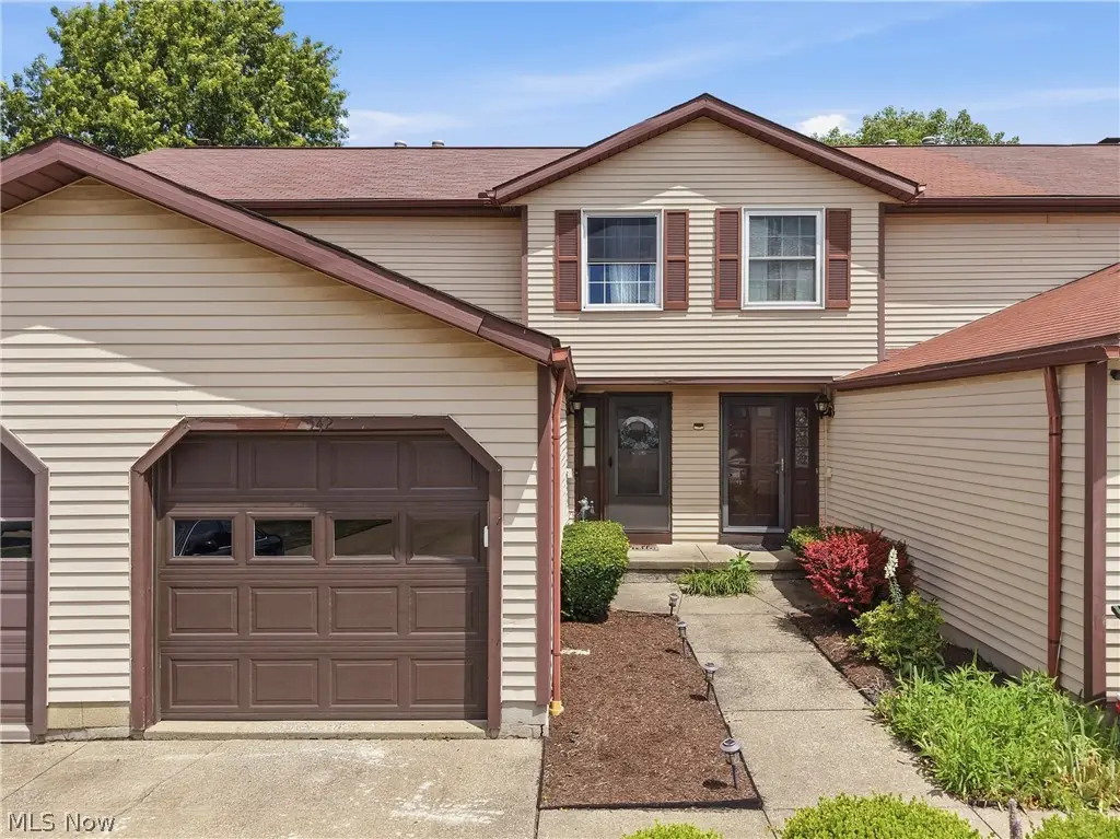542 Topaz Lane, Brunswick, OH 44212 - #1