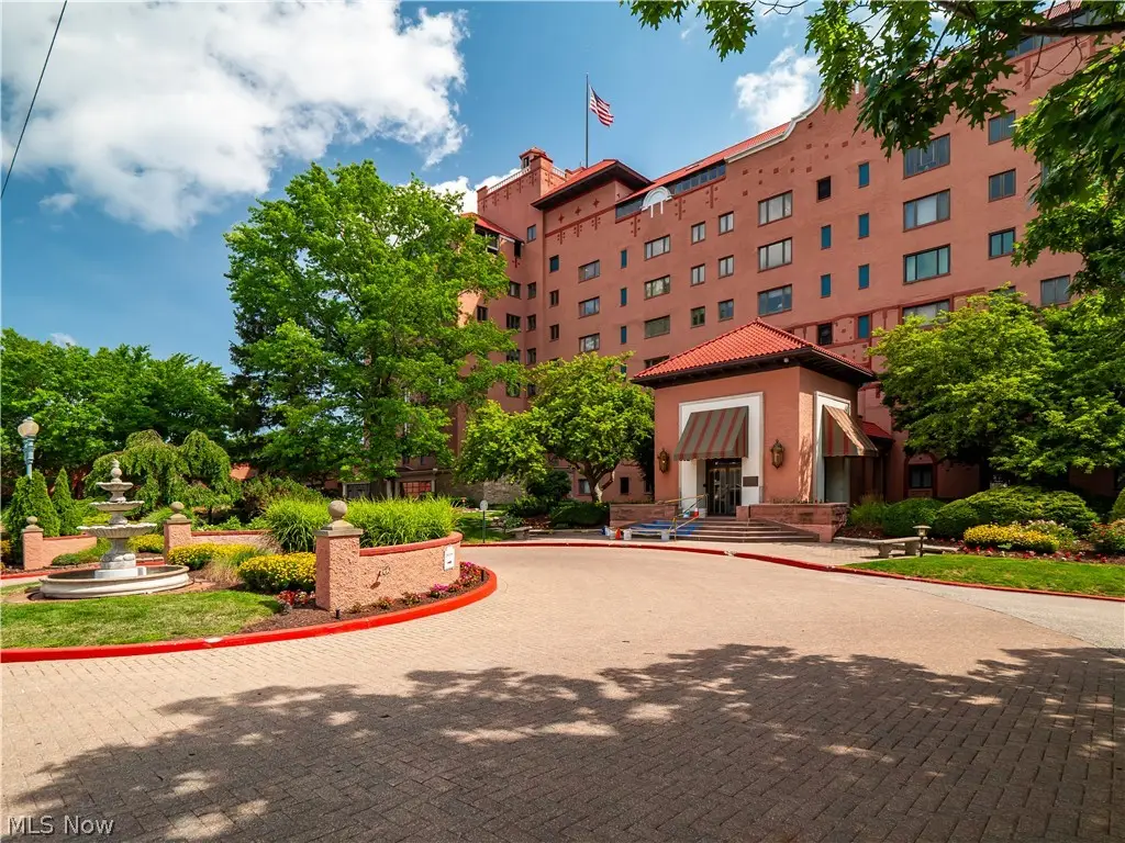 19000 Lake Road #5427, Rocky River, OH 44116 - #1