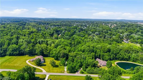 20 S Hametown Road, Akron, OH 44321