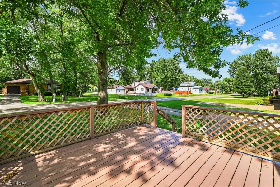 1286 Deforest Se Road, Warren, OH 44484 - #3