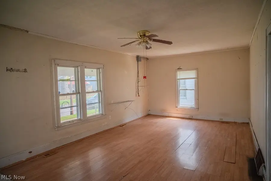 911 Dickel Avenue, Parkersburg, WV 26101 - #3