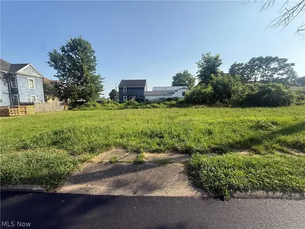 1118 24th Street, Parkersburg, WV 26101