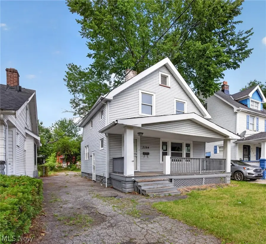 3194 E 132nd Street, Cleveland, OH 44120 - #2