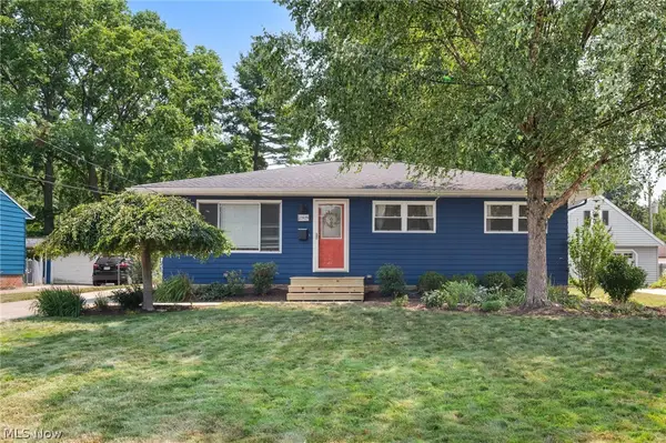 23929 Lebern Drive, North Olmsted, OH 44070
