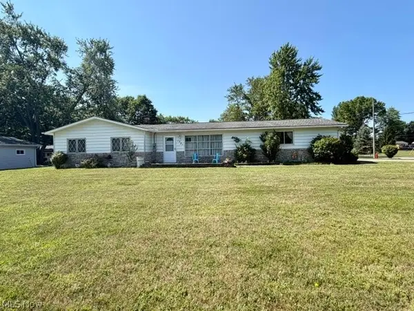 1521 Stanford Drive, Brunswick, OH 44212
