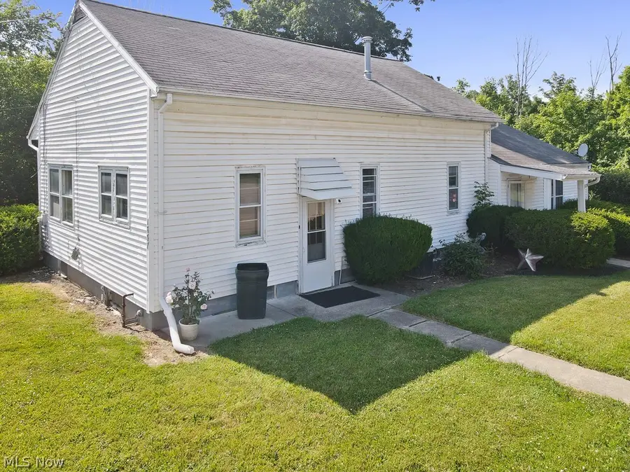 1887 W Beech Street, Alliance, OH 44601 - #3