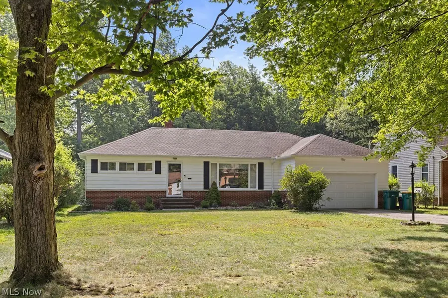 747 Edgewood Road, Richmond Heights, OH 44143 - #2