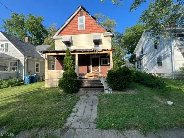 2407 Livingston Avenue, Lorain, OH 44052
