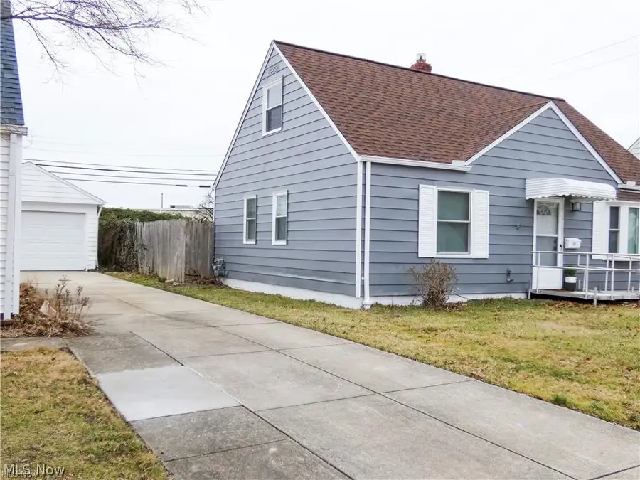 380 E 232nd Street, Euclid, OH 44123 - #2