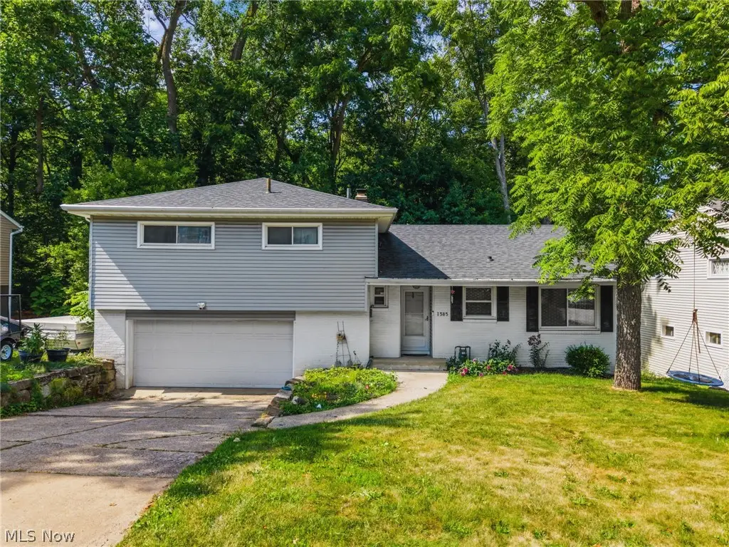 1585 Kingsley Avenue, Akron, OH 44313 - #1