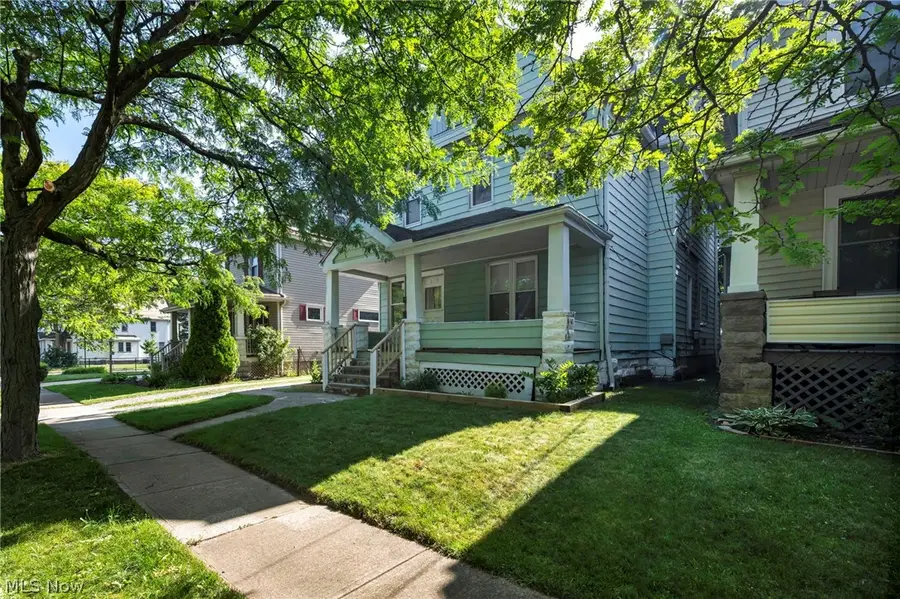 1559 Hopkins Avenue, Lakewood, OH 44107 - #2