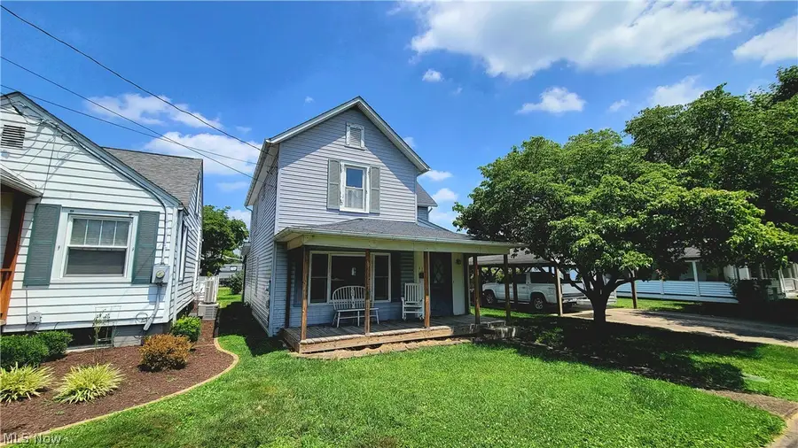 603 Poplar Avenue, Williamstown, WV 26187 - #2