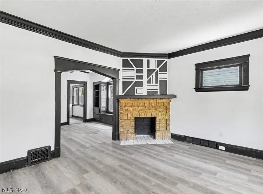 12432 Saywell Avenue, Cleveland, OH 44108 - #2