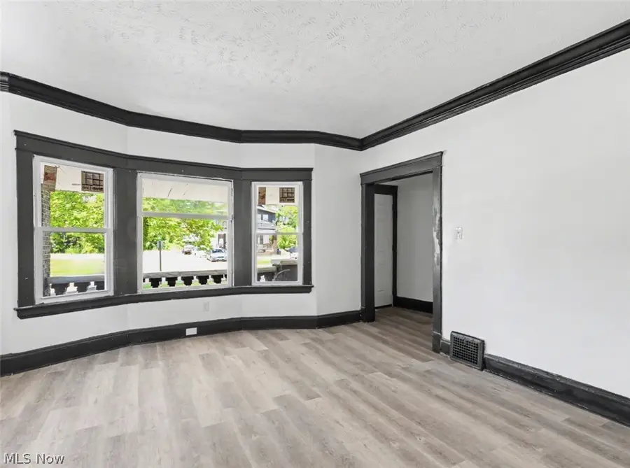 12432 Saywell Avenue, Cleveland, OH 44108 - #3