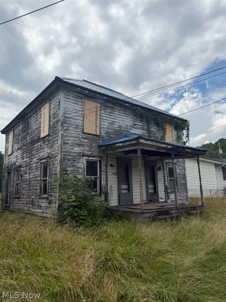 83 Cole Street, Dillonvale, OH 43917 - #1