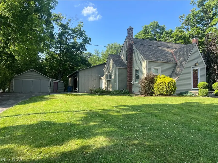 3884 Dobbins Road, Poland, OH 44514 - #2