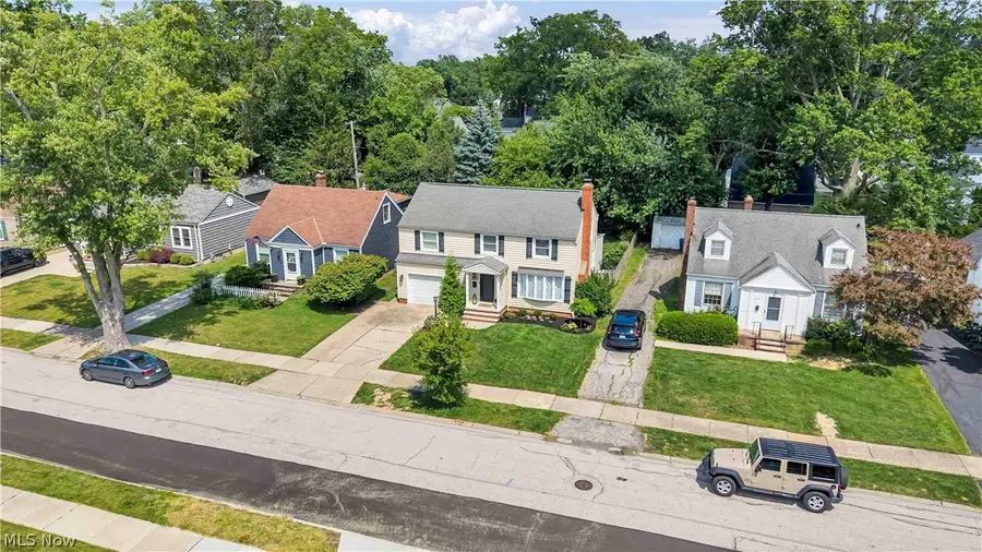 351 Oakmoor Avenue, Bay Village, OH 44140 - #2