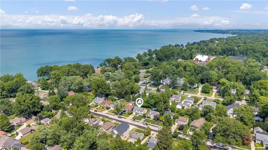 351 Oakmoor Avenue, Bay Village, OH 44140 - #3